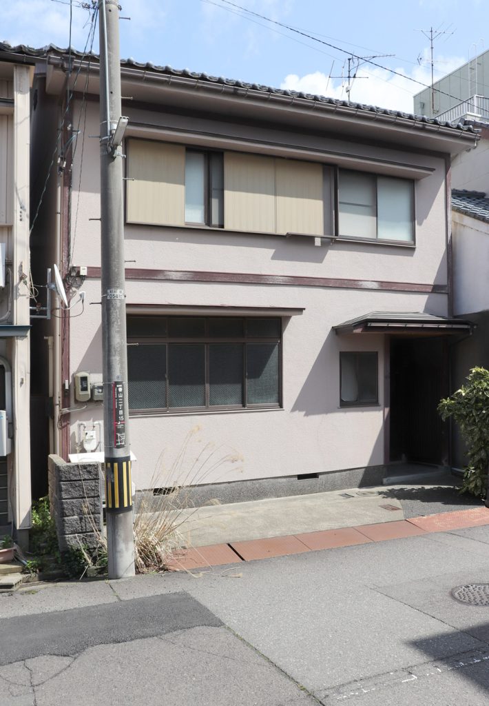春山2丁目　中古住宅